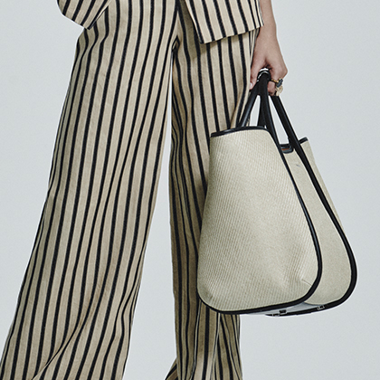 【関税込み】max mara 'Garden' shopping bag Max Mara 'garden' Shopping Bag | italist